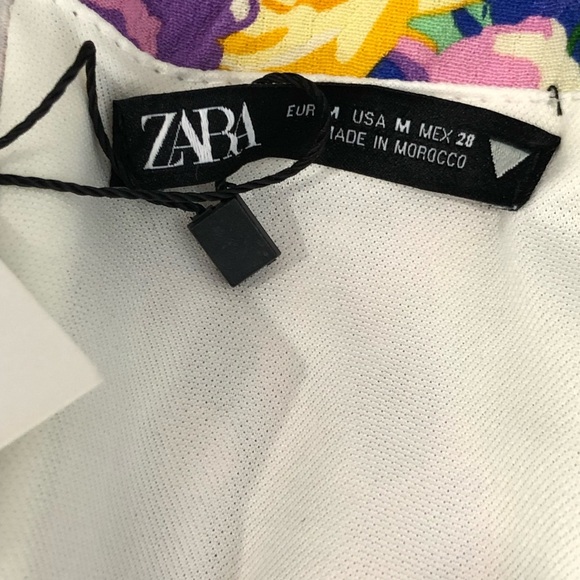 Zara multicolored floral, puff sleeve, mini dress - Picture 5 of 13